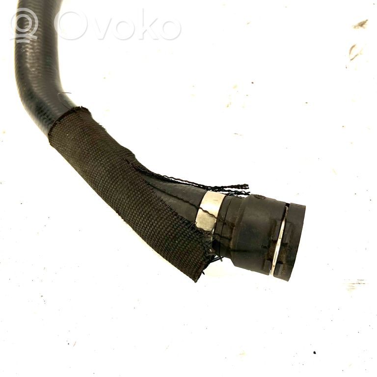 Tube(s) / hose(s)