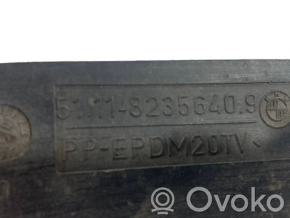 Apakšējais režģis (trīsdaļīgs)