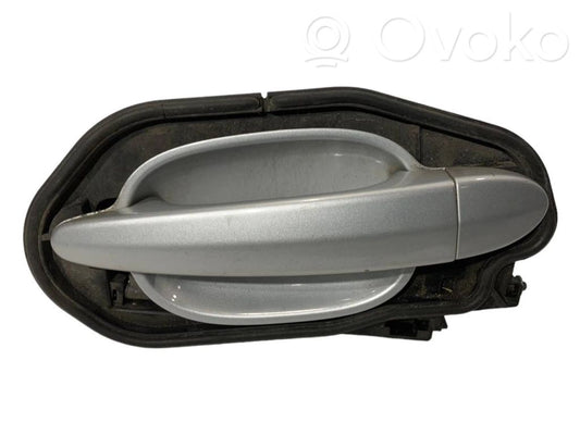 External opening handle