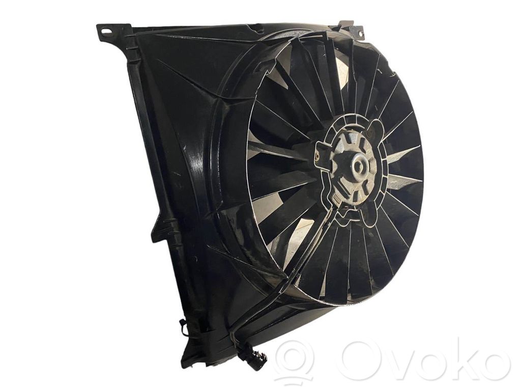 Elektrisks radiatoru ventilators