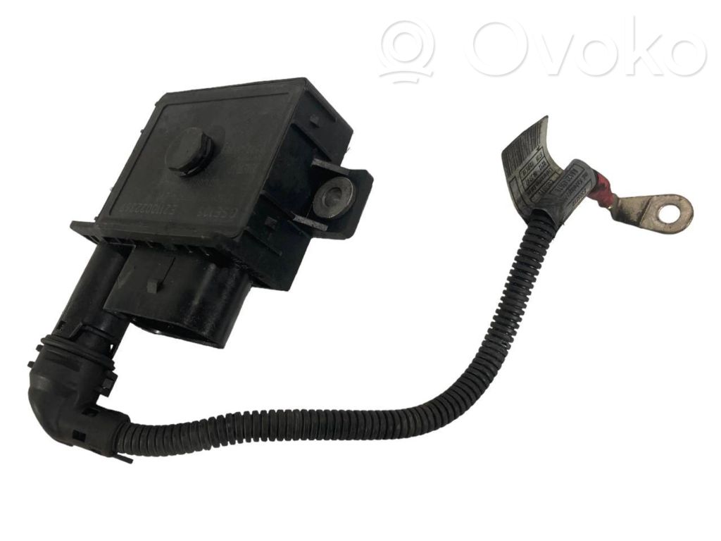 Glow plug relay