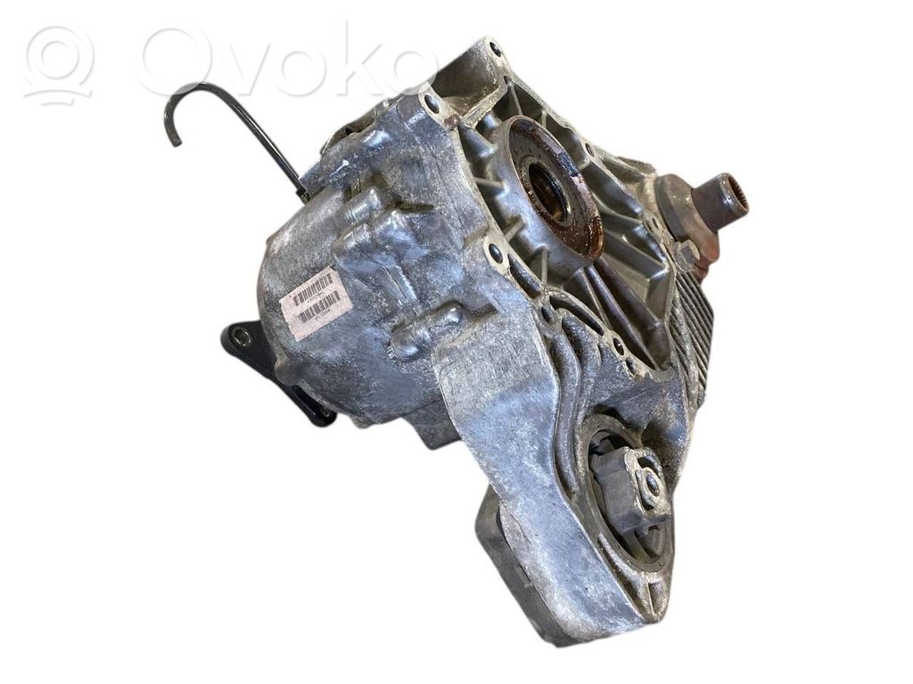 Pārnesumkārbas reduktors / razdatka