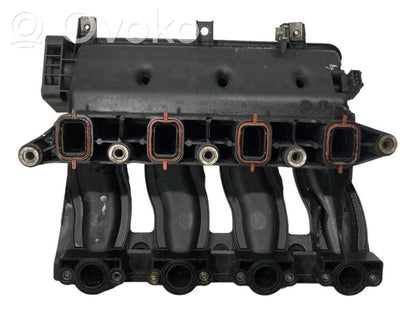 Впускной коллектор