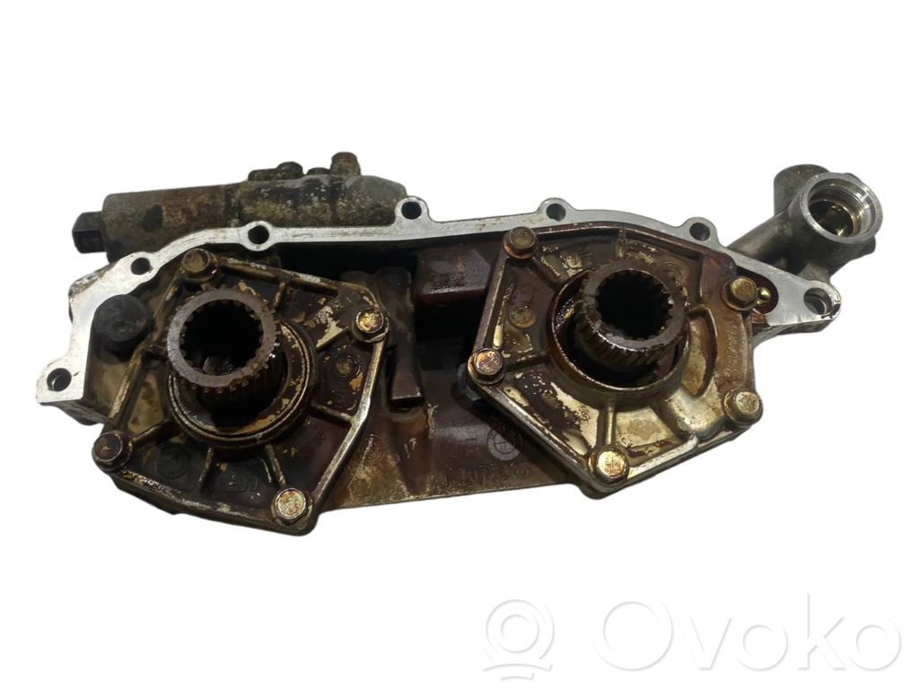 Distribution phase regulator