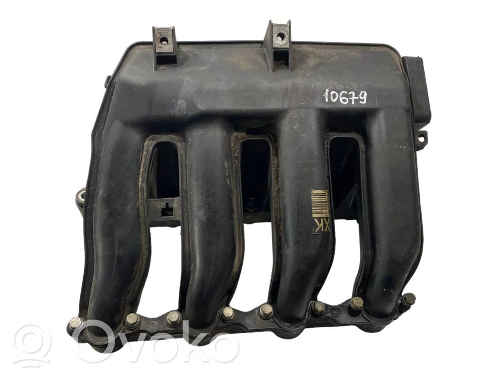 Впускной коллектор