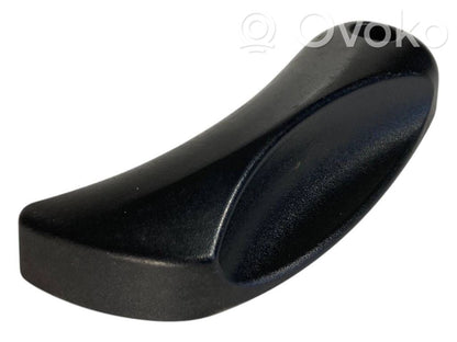 Engine hood release handle