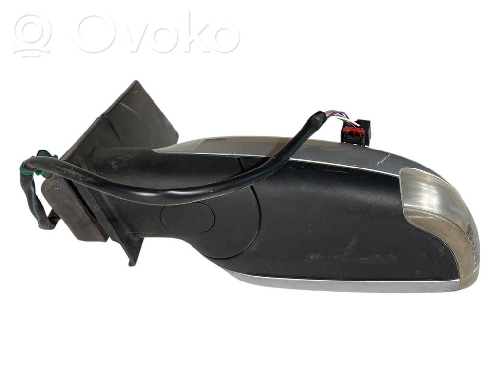 Spogulis (elektriski vadāms)