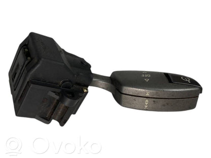 Kruīza kontroles (autopilota) sviria