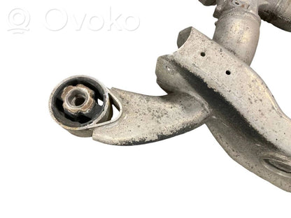 Pusrāmis aizmugurējais / priekšējais