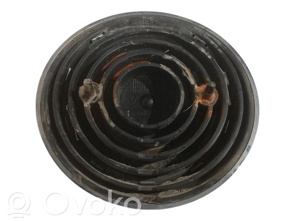 Эмблема производителя