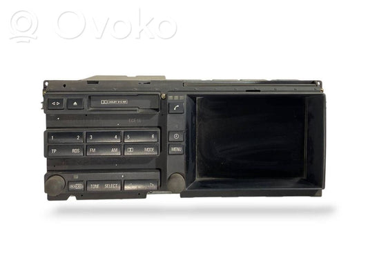 Radio / CD/DVD atskaņotājs / navigācija