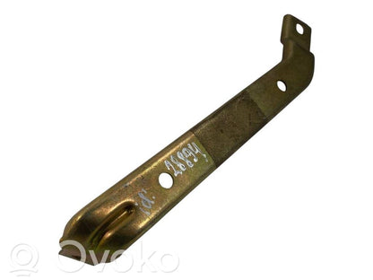 Akumulatora stiprinājums