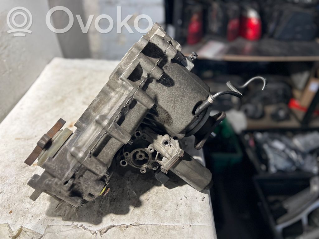 Pārnesumkārbas reduktors / razdatka