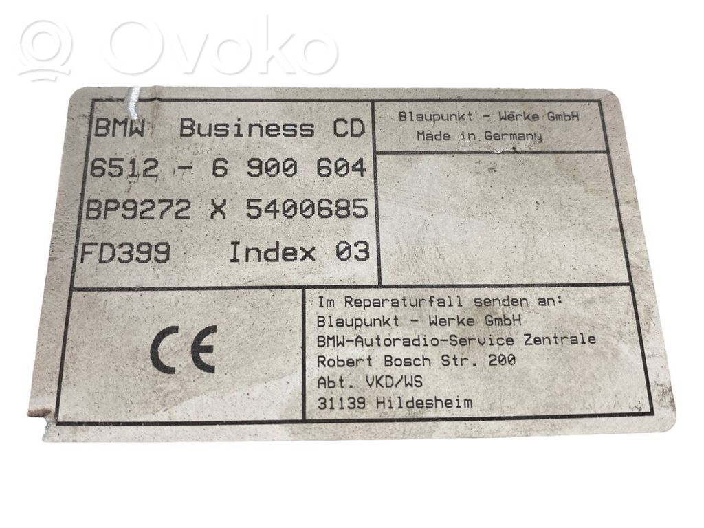 Radio / CD/DVD atskaņotājs / navigācija