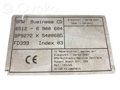 Radio / CD/DVD atskaņotājs / navigācija