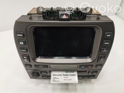 Радио / CD/DVD-плеер / навигация