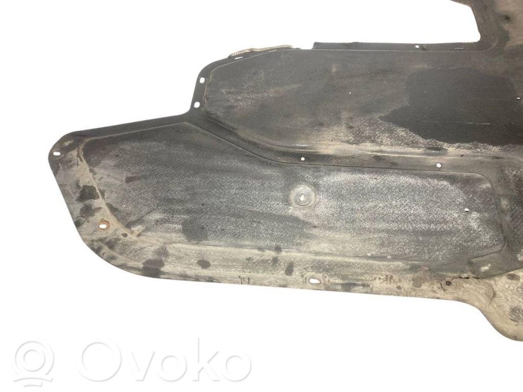 Dzinēja apakšas aizsargs