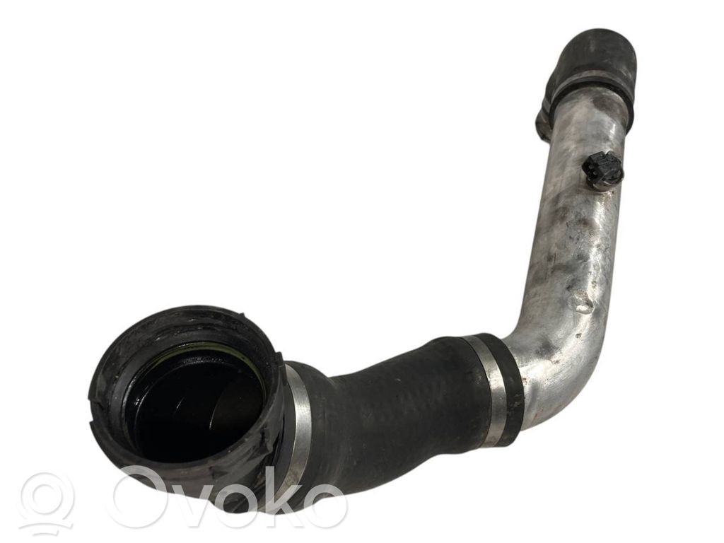 Interkūlera šļūtene (-es) / caurule (-es)