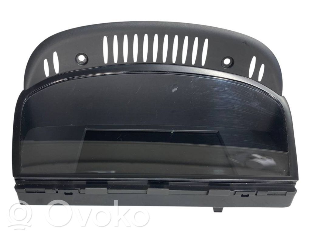 Ekrāns / displejs / mazais ekrāns