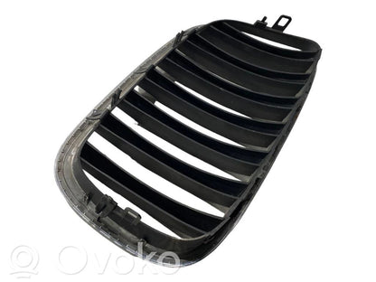 Верхняя решетка