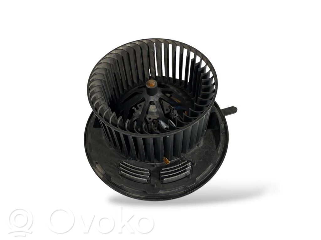 Mazā radiatora ventilators