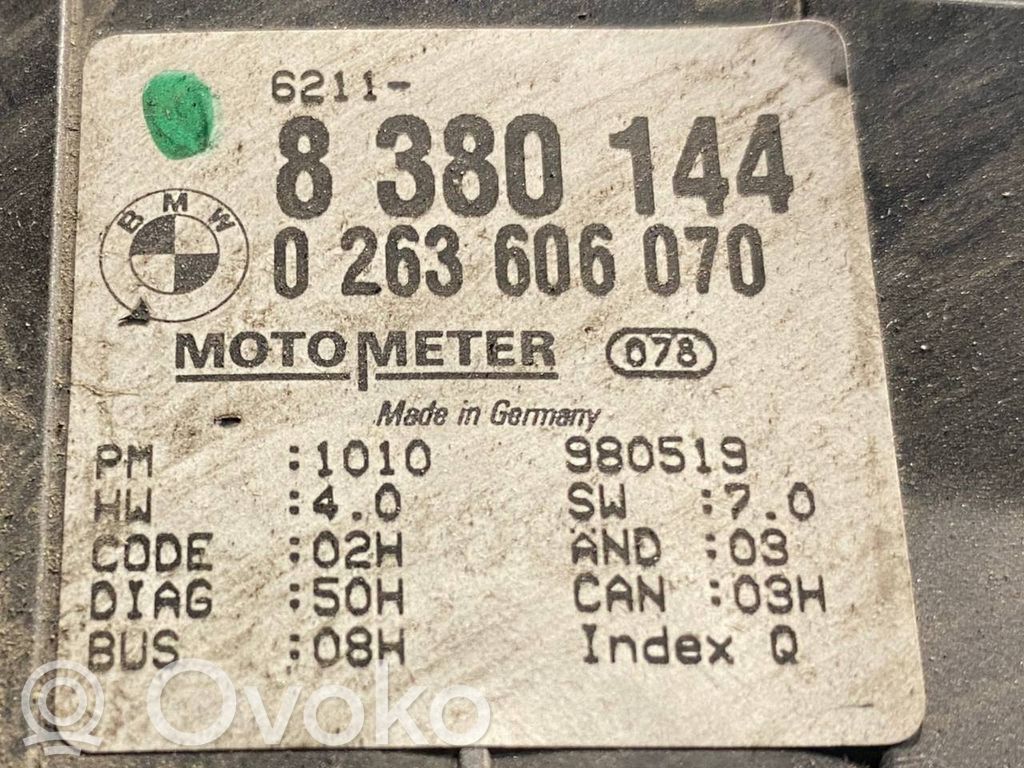 Spidometrs (instrumentu panelī)