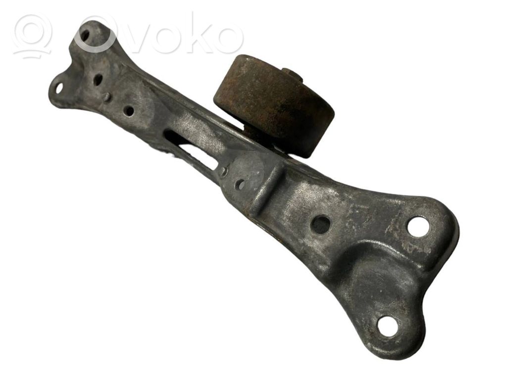 Transmission mounting bracket