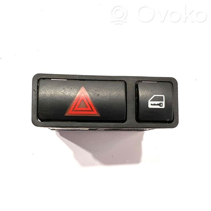 Avārijas lukturu slēdzis