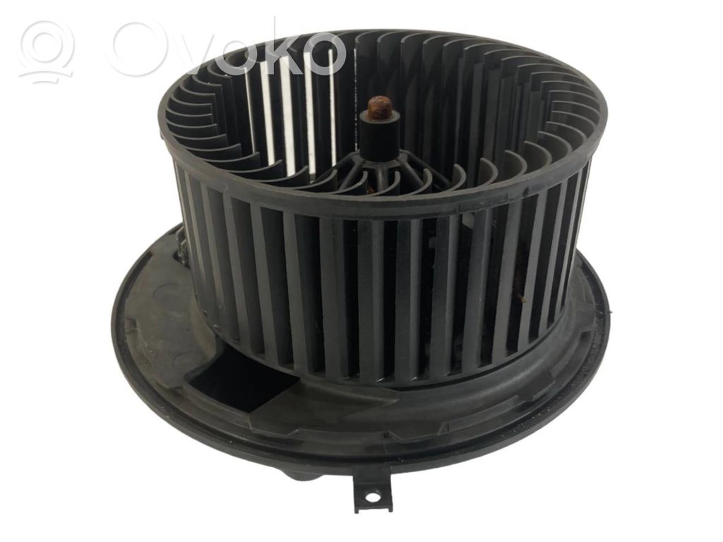 Mazā radiatora ventilators