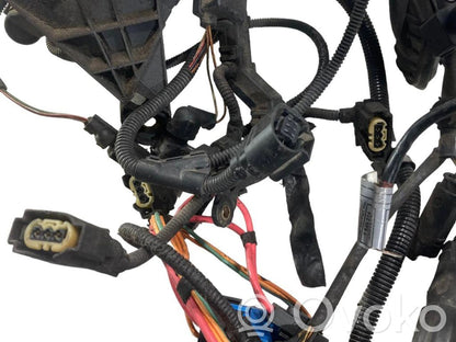 Dzinēja vadu instalācija