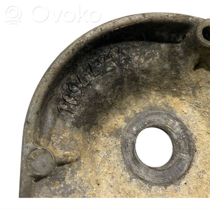 Engine mounting bracket