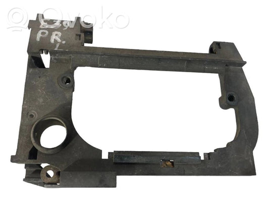 Holder/bracket for external opening handle at the front