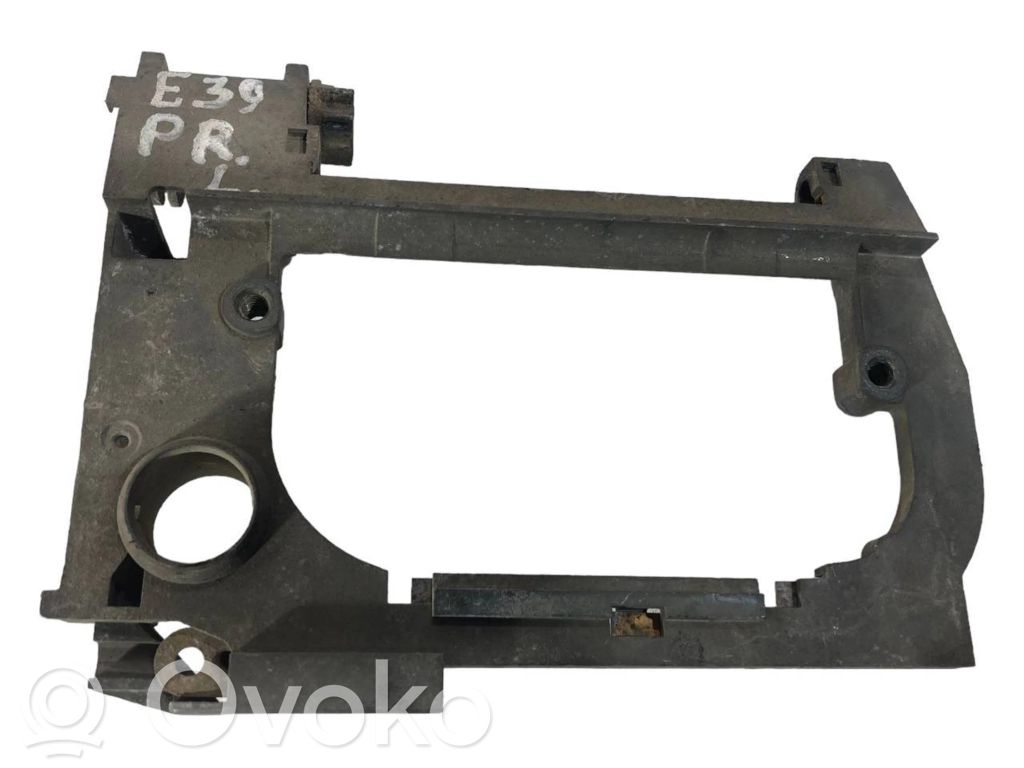 Holder/bracket for external opening handle at the front