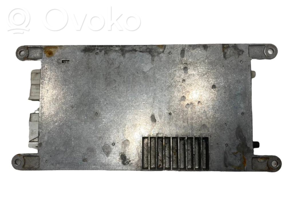 Tālruņa vadības bloks