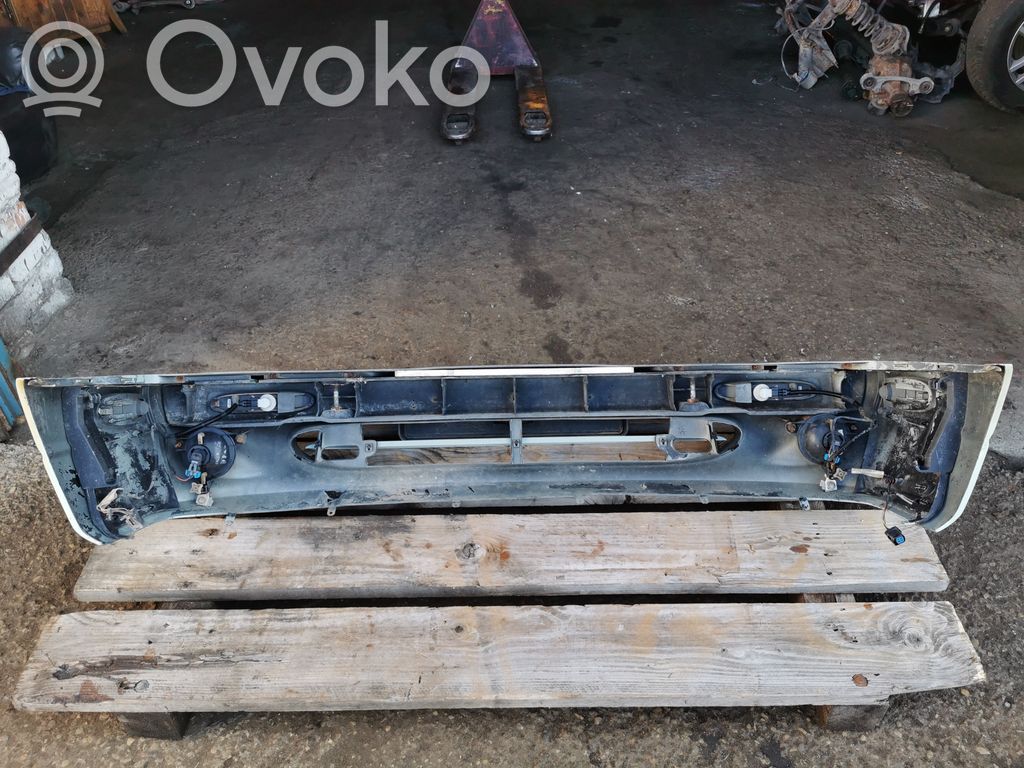 Priekšējais bamperis