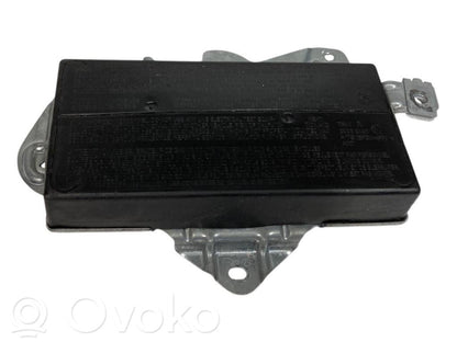 Priekšējo durvju drošības spilvens