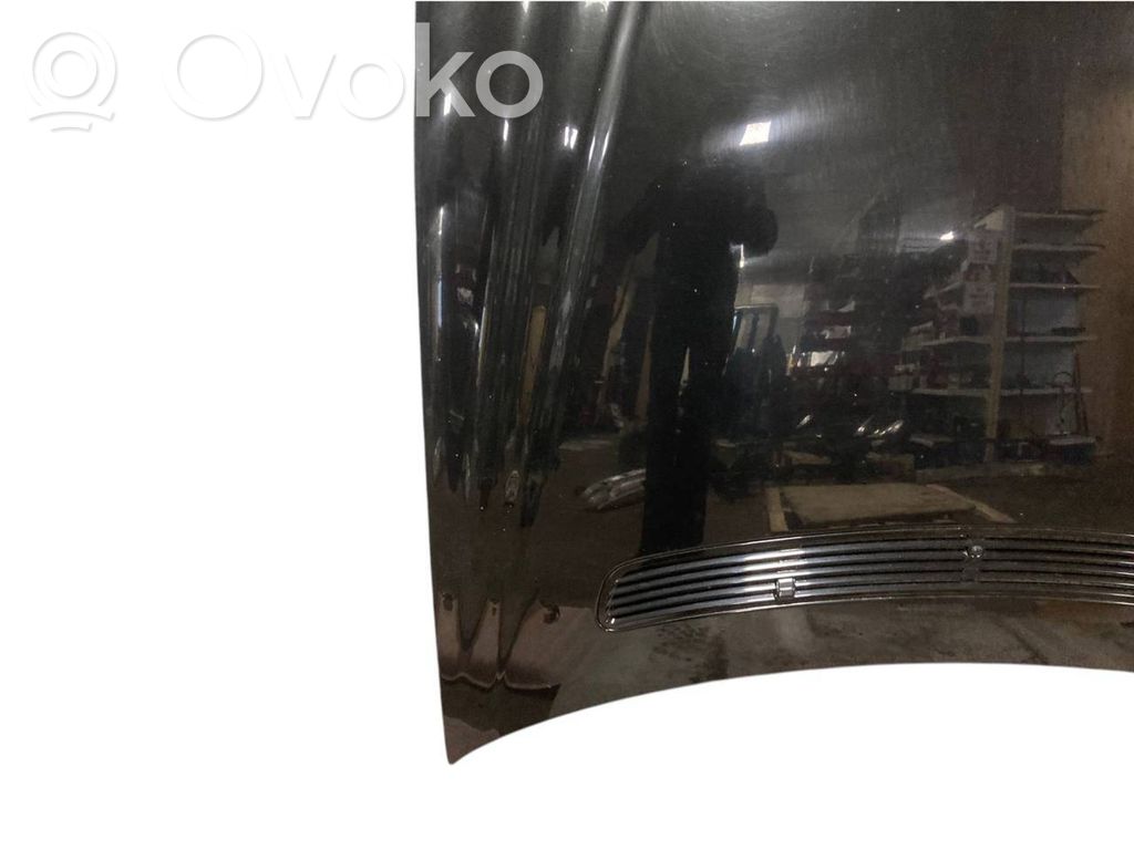 Dzinēja pārsegs (vāks)