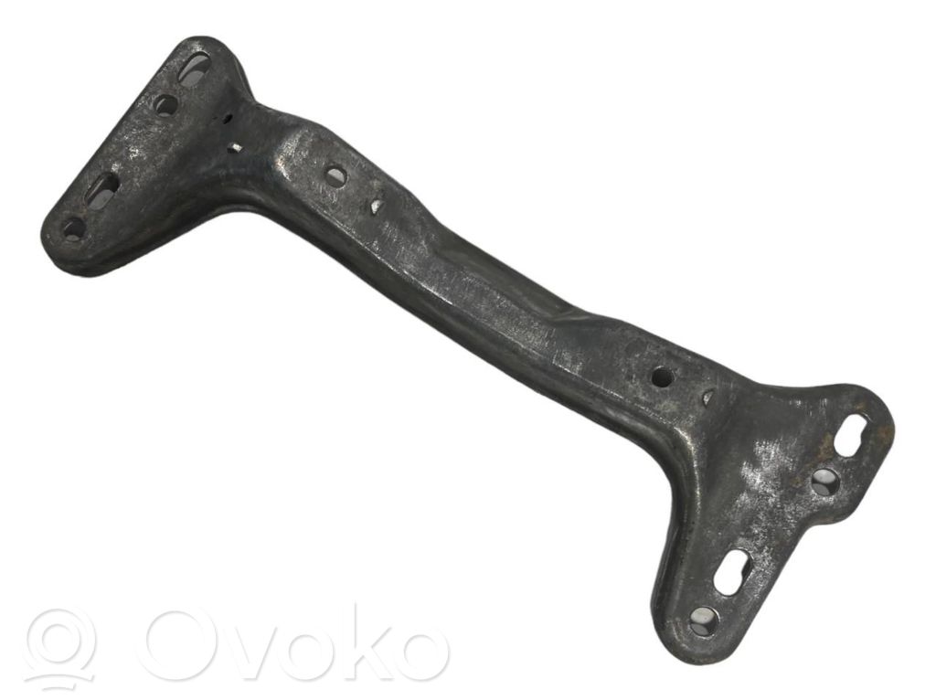 Кронштейн крепления трансмиссии