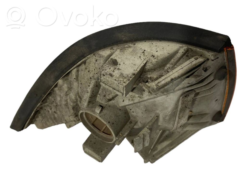 Priekšējais pagrieziena lukturis