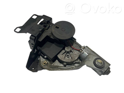 Aizmugurējā loga tīrītāja motoriņš