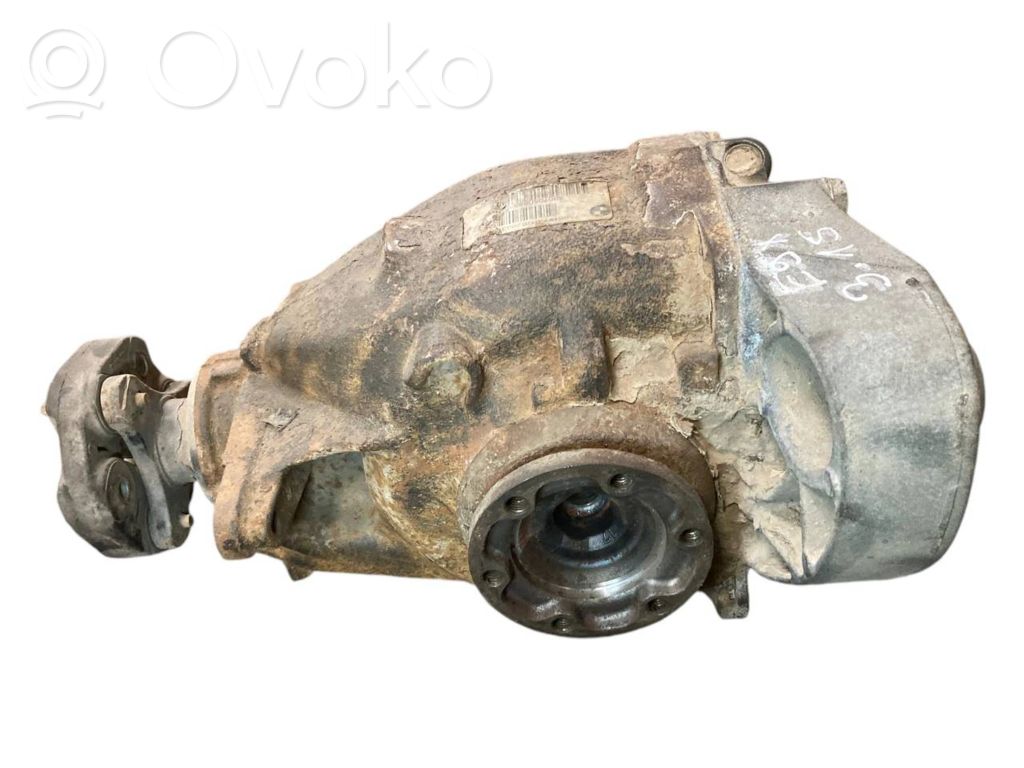 Aizmugurējais reduktors