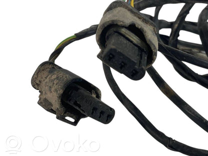 Parkošanas (PDC) sensoru vadu instalācija