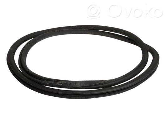 Priekšpusē apdares gumija (virsbūvē)