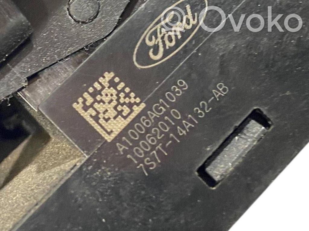 Elektrisko logu slēdzis