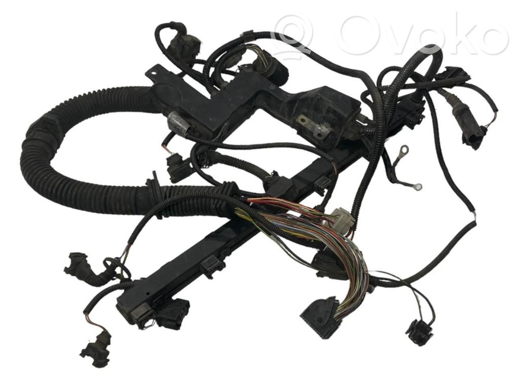 Жгут проводов двигателя
