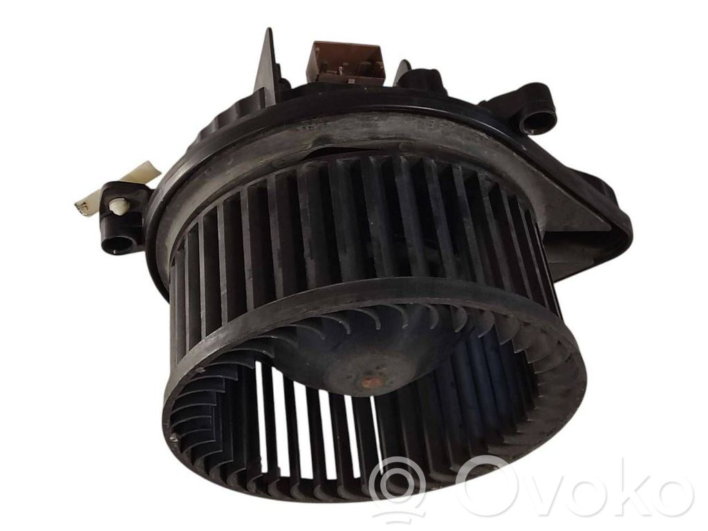 Mazā radiatora ventilators