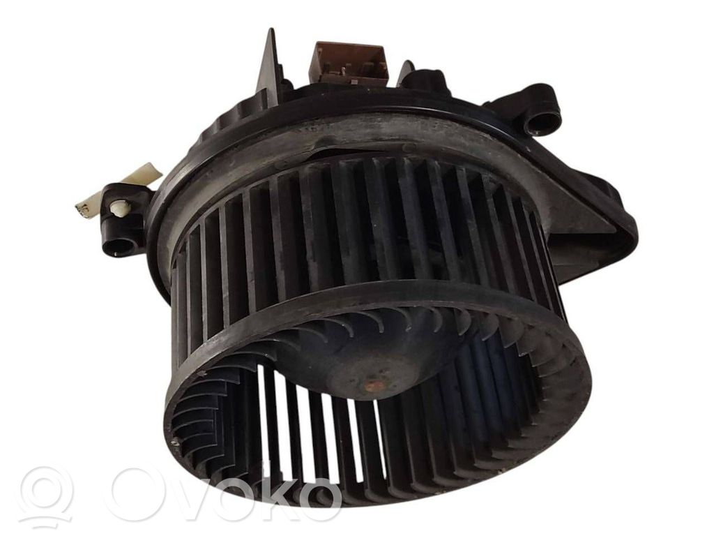 Mazā radiatora ventilators