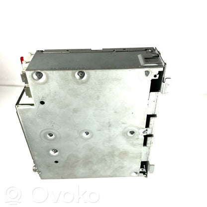 Radio / CD/DVD atskaņotājs / navigācija