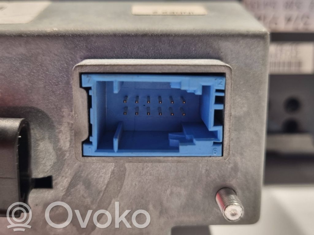 Радио / CD/DVD-плеер / навигация