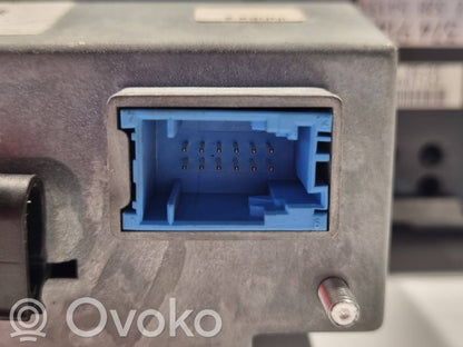 Радио / CD/DVD-плеер / навигация